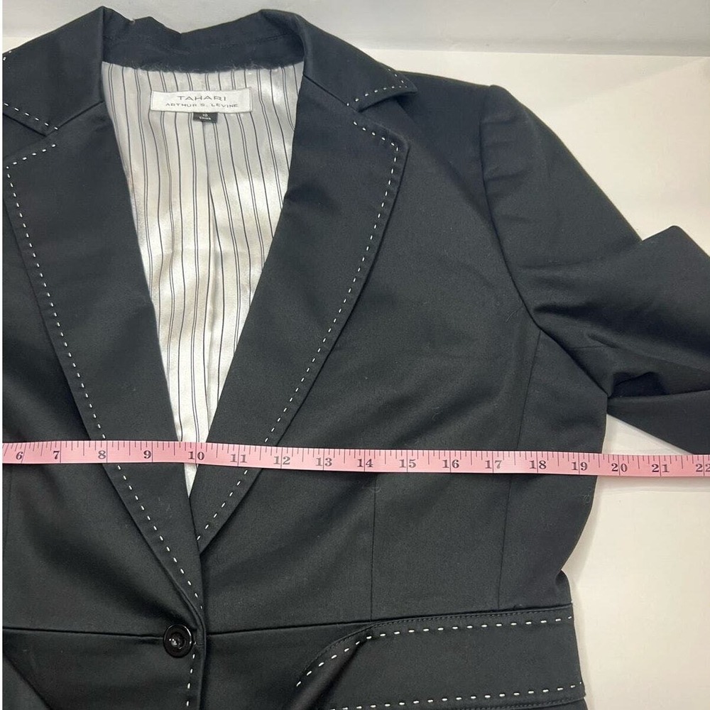 Tahari Womens 10 Blazer Black Belted Contrast Stitching Career Jacket Staple - Picture 10 of 10